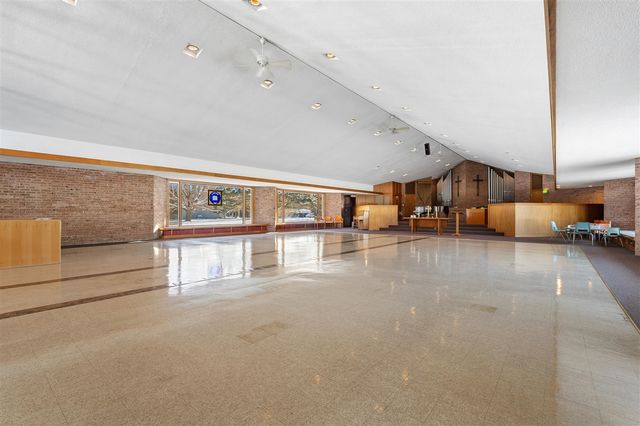 2208 Winchell Avenue, Kalamazoo, MI 49008