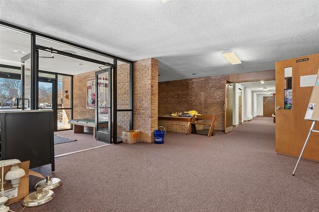 2208 Winchell Avenue, Kalamazoo, MI 49008