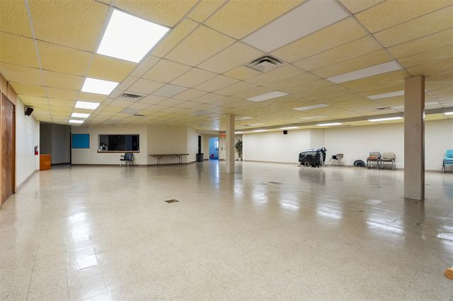 2208 Winchell Avenue, Kalamazoo, MI 49008