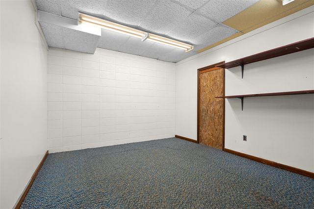 2208 Winchell Avenue, Kalamazoo, MI 49008