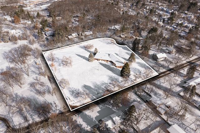 2208 Winchell Avenue, Kalamazoo, MI 49008