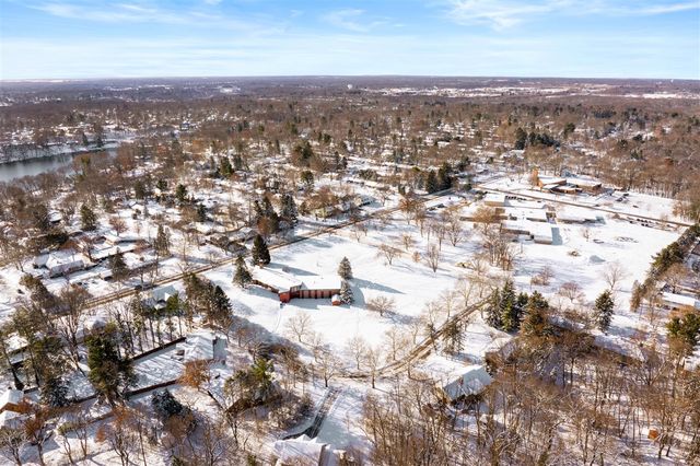 2208 Winchell Avenue, Kalamazoo, MI 49008