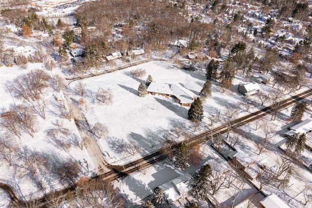 2208 Winchell Avenue, Kalamazoo, MI 49008