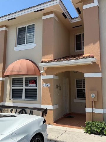 13877 SW 62nd Ter, Miami, FL 33183