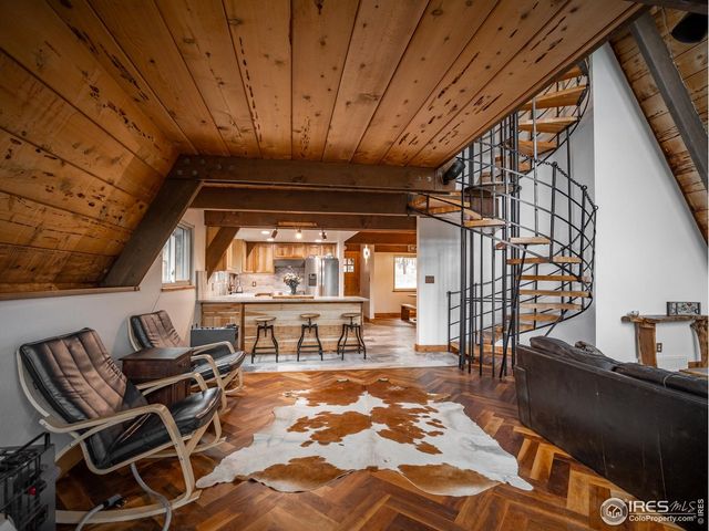 208 Wild Tiger Rd, Boulder, CO 80302