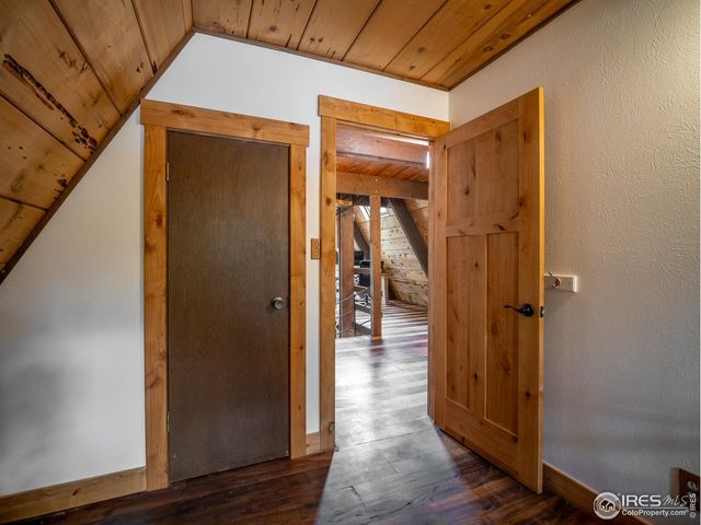 208 Wild Tiger Rd, Boulder, CO 80302