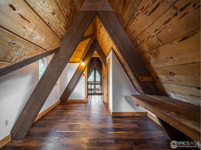 208 Wild Tiger Rd, Boulder, CO 80302