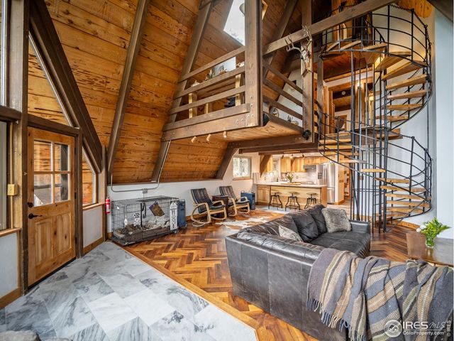 208 Wild Tiger Rd, Boulder, CO 80302