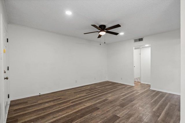 3415 Willowrun DR D, Austin, TX 78704