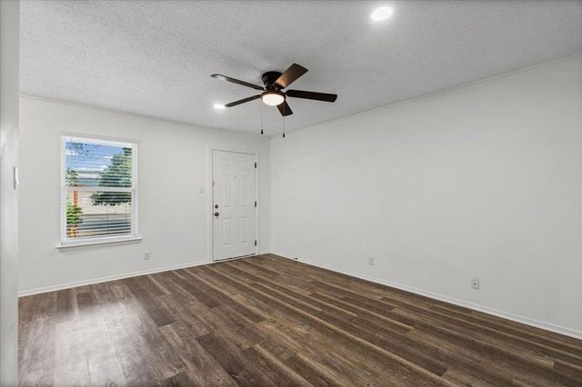 3415 Willowrun DR D, Austin, TX 78704
