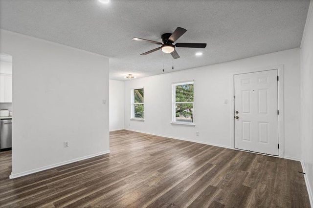 3415 Willowrun DR D, Austin, TX 78704