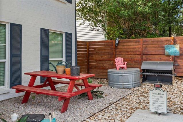 3415 Willowrun DR D, Austin, TX 78704