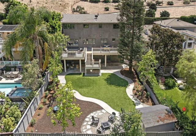 916 Bluebird Canyon Drive, Laguna Beach, CA 92651