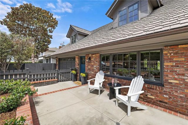 916 Bluebird Canyon Drive, Laguna Beach, CA 92651
