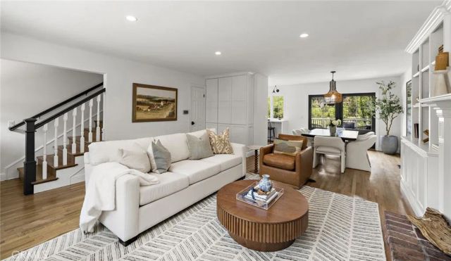 916 Bluebird Canyon Drive, Laguna Beach, CA 92651
