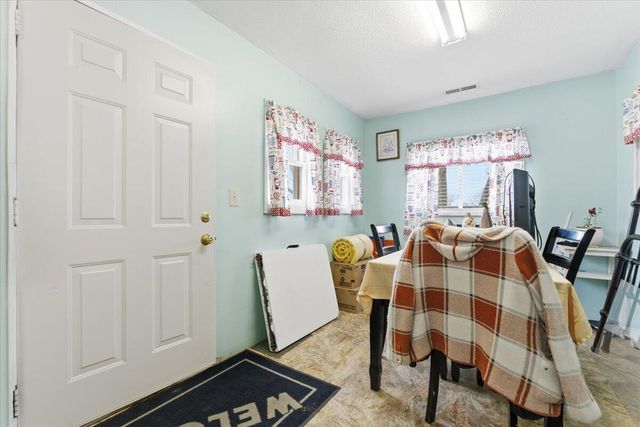 1429 10TH Avenue, Council Bluffs, IA 51501