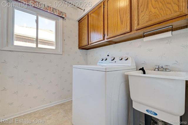 46536 Red River Drive, Macomb Township, MI 48044