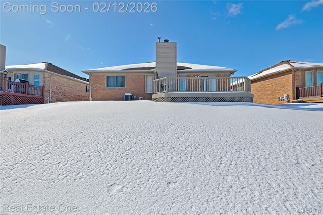 46536 Red River Drive, Macomb Township, MI 48044