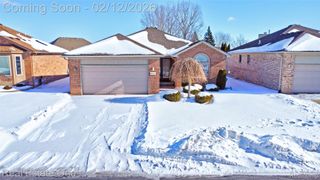 46536 Red River Drive, Macomb Township, MI 48044