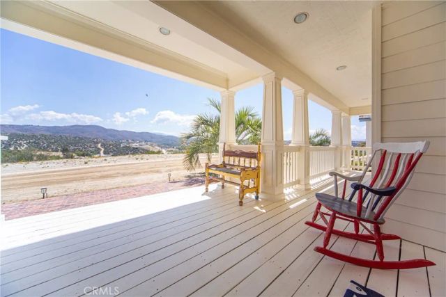 39911 Green Meadow Road, Temecula, CA 92592