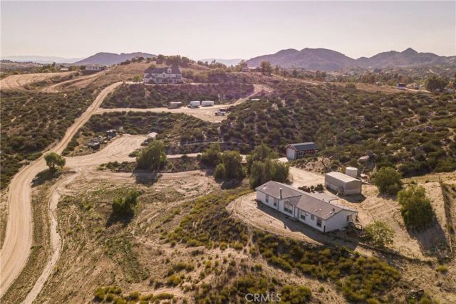 39911 Green Meadow Road, Temecula, CA 92592