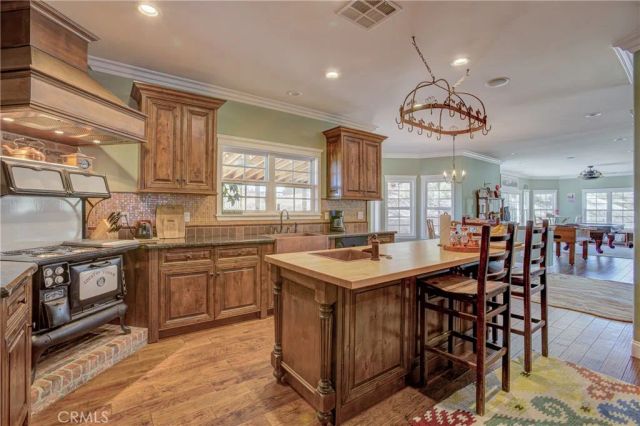 39911 Green Meadow Road, Temecula, CA 92592