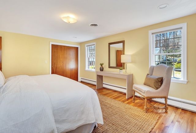 70 Ellis Farm Lane, Melrose, MA 02176