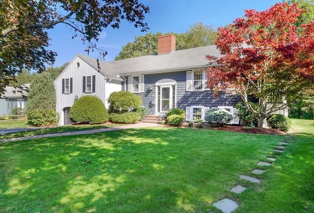 70 Ellis Farm Lane, Melrose, MA 02176