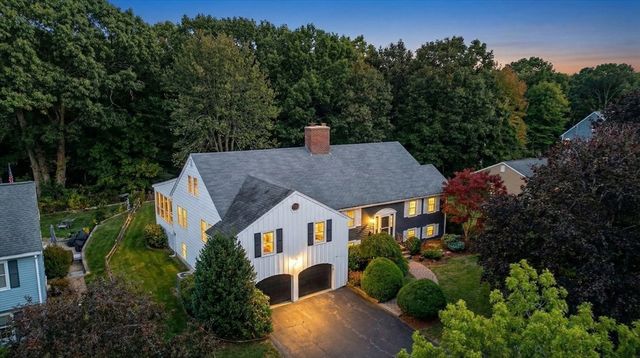 70 Ellis Farm Lane, Melrose, MA 02176