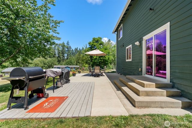 308 Key Peninsula Highway NW, Lakebay, WA 98349
