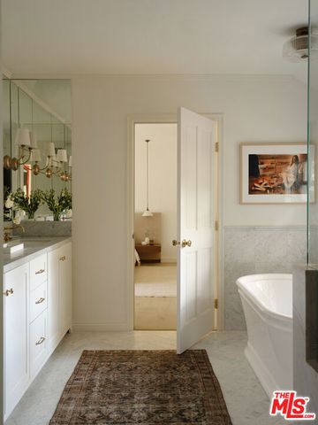 17333 Rancho Street, Encino (los Angeles), CA 91316