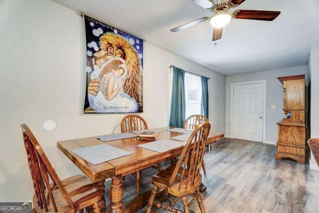 28 Weaver Street, Mccaysville, GA 30555