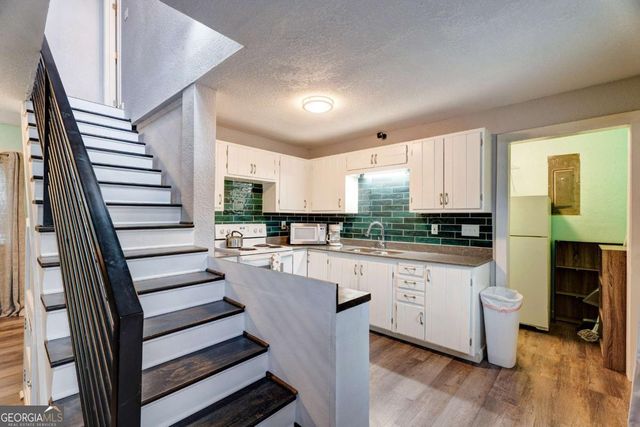 28 Weaver Street, Mccaysville, GA 30555