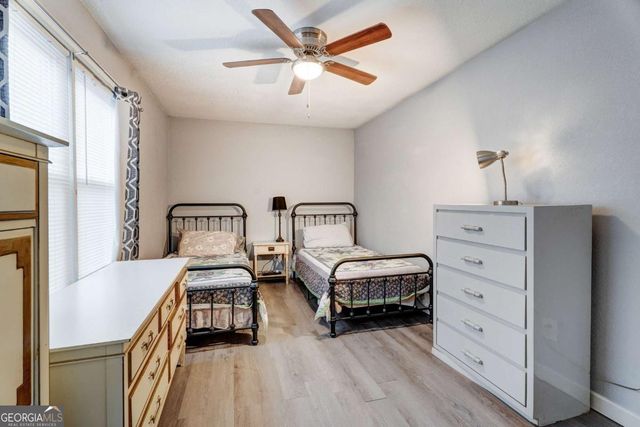 28 Weaver Street, Mccaysville, GA 30555