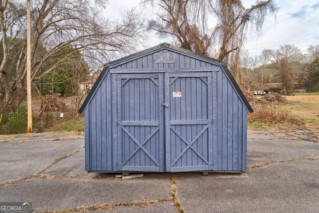 28 Weaver Street, Mccaysville, GA 30555