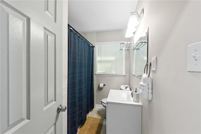 2062 Mulkey SW Road, Marietta, GA 30008