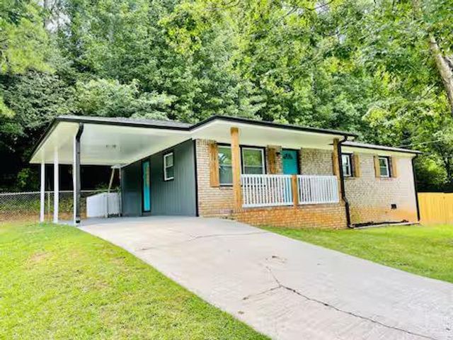 2062 Mulkey SW Road, Marietta, GA 30008