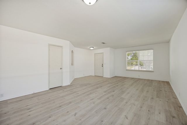 4507 Falcon Drive, Sherman, TX 75092