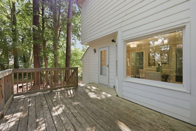 3329 Derbyshire Place, Raleigh, NC 27604