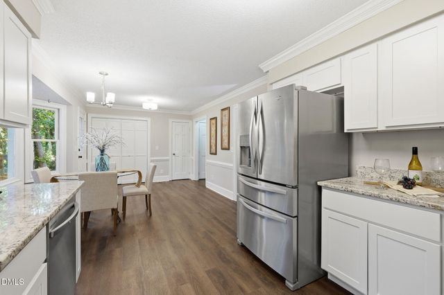 3329 Derbyshire Place, Raleigh, NC 27604