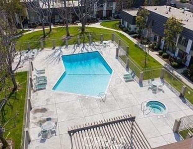 17619 Regency, Bellflower, CA 90706