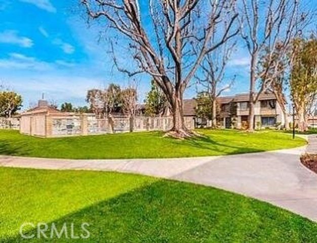 17619 Regency, Bellflower, CA 90706