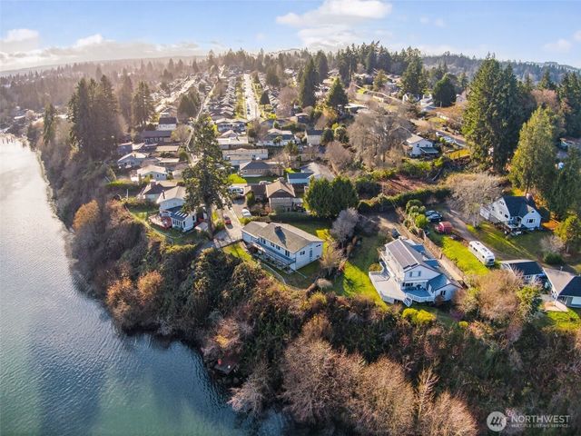 2644 Stevens Drive, Bremerton, WA 98312