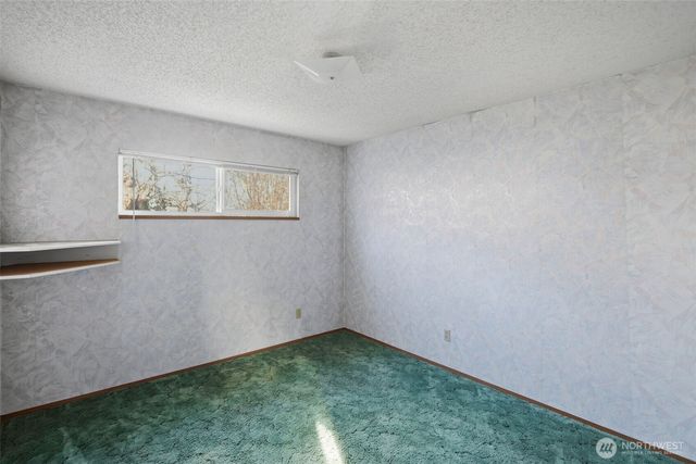 2644 Stevens Drive, Bremerton, WA 98312