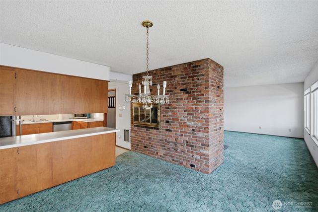 2644 Stevens Drive, Bremerton, WA 98312