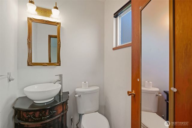 2644 Stevens Drive, Bremerton, WA 98312