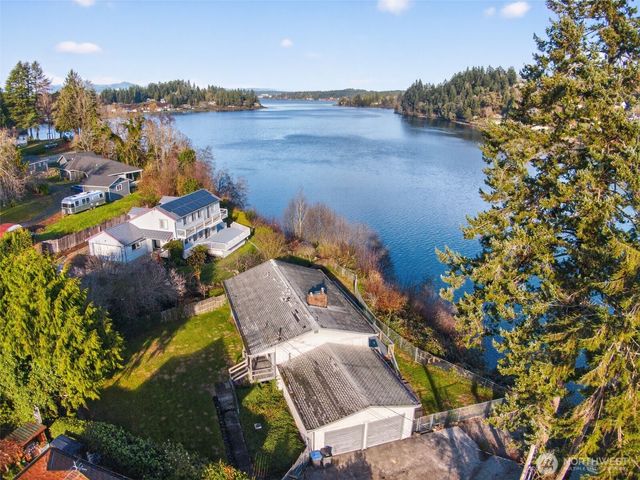 2644 Stevens Drive, Bremerton, WA 98312