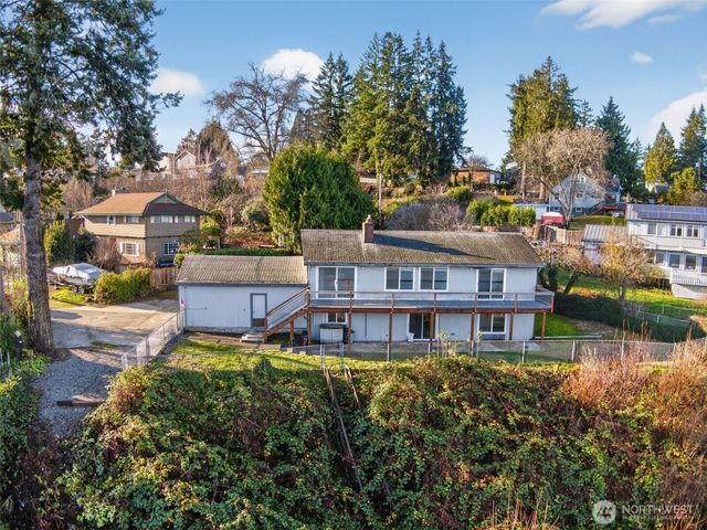 2644 Stevens Drive, Bremerton, WA 98312