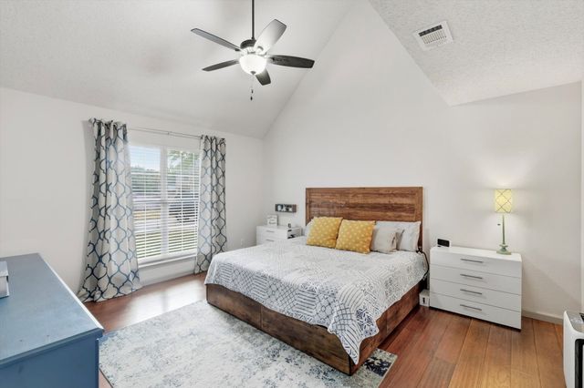 800 Colony Court, Blue Mound, TX 76131