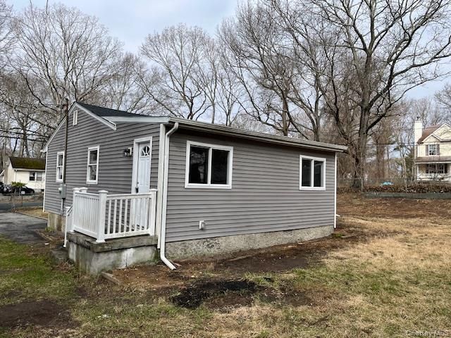 53 Hawkins Avenue, Medford, NY 11763